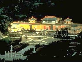 The National Palace Museum has a large collection of art and artifact from all of China's 6,000-year history. The museum houses more than 700,000 pieces of Chinese art treasure. The articles on display are rotated every 3 months.