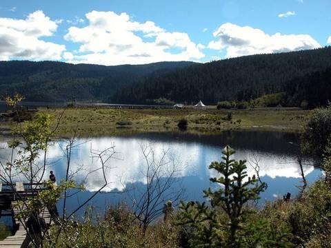 Meili Snow Mountain is regarded as a Holy Mountain by local Tibetans. 