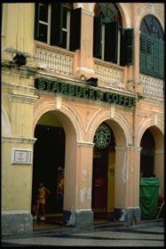 Starbucks, Senado Square, Macau.