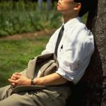 Japanese salarymen are expected to show devotion to the company by working long hours, often six days a week. So, a sunny lunch hour provides a welcome opportunity for a little R&R.