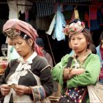 Muang Sing market. Iko minority.