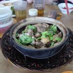 A claypot of steaming bak kut teh!