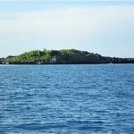 Crocodile Island in Boracay is shaped like a crocodile. 
