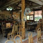 Mind your (table) manners!  Image by Ronald de Jong  