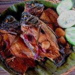 Mind your (table) manners!  Image by Ronald de Jong  